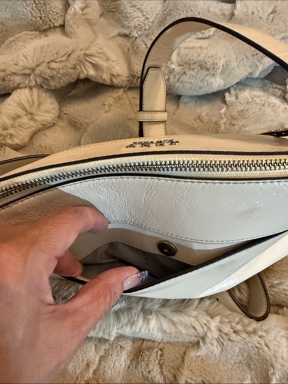 DKNY Cream Patent Crossbody with Silver Hardware - Picture 9 of 12